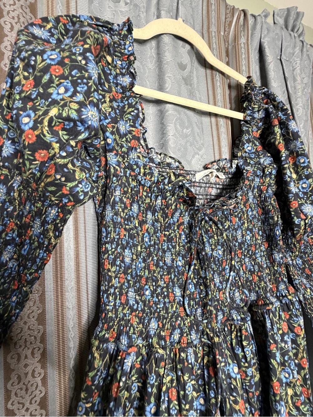 Doen Bijou Dress in Noir Prairie de Montagne Size Medium Floral Puff Sleeve - Picture 8 of 10